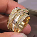 Elegant gold ring